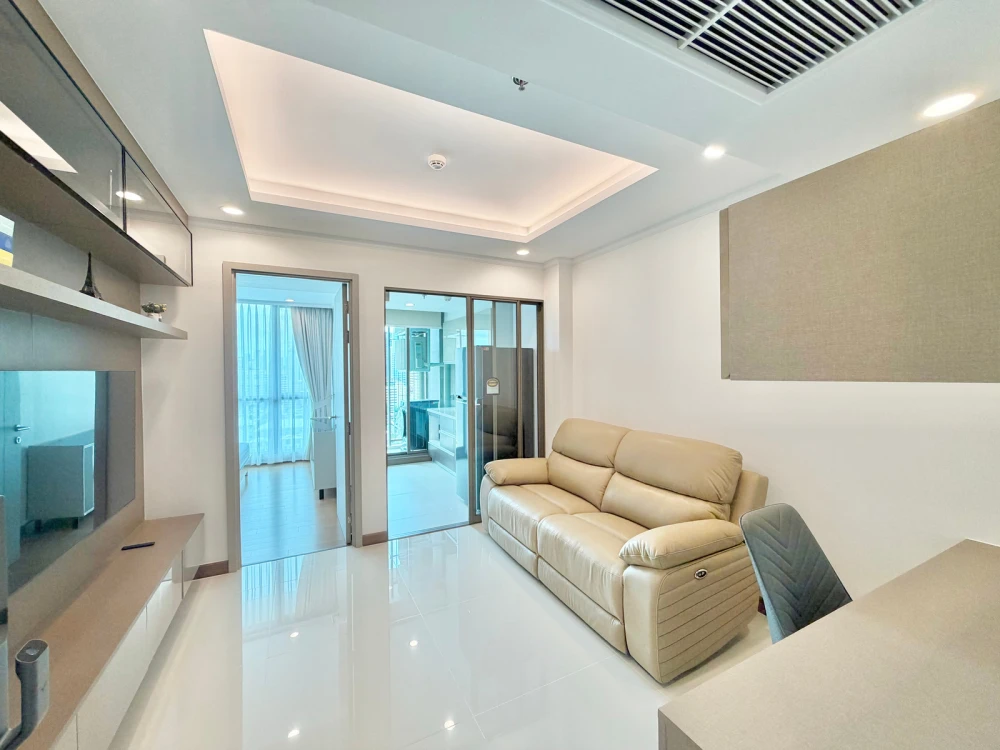 ให้เช่า Supalai Oriental Sukhumvit 39 ชั้น 19 วิวโล่ง แต่งครบ จองเลย
