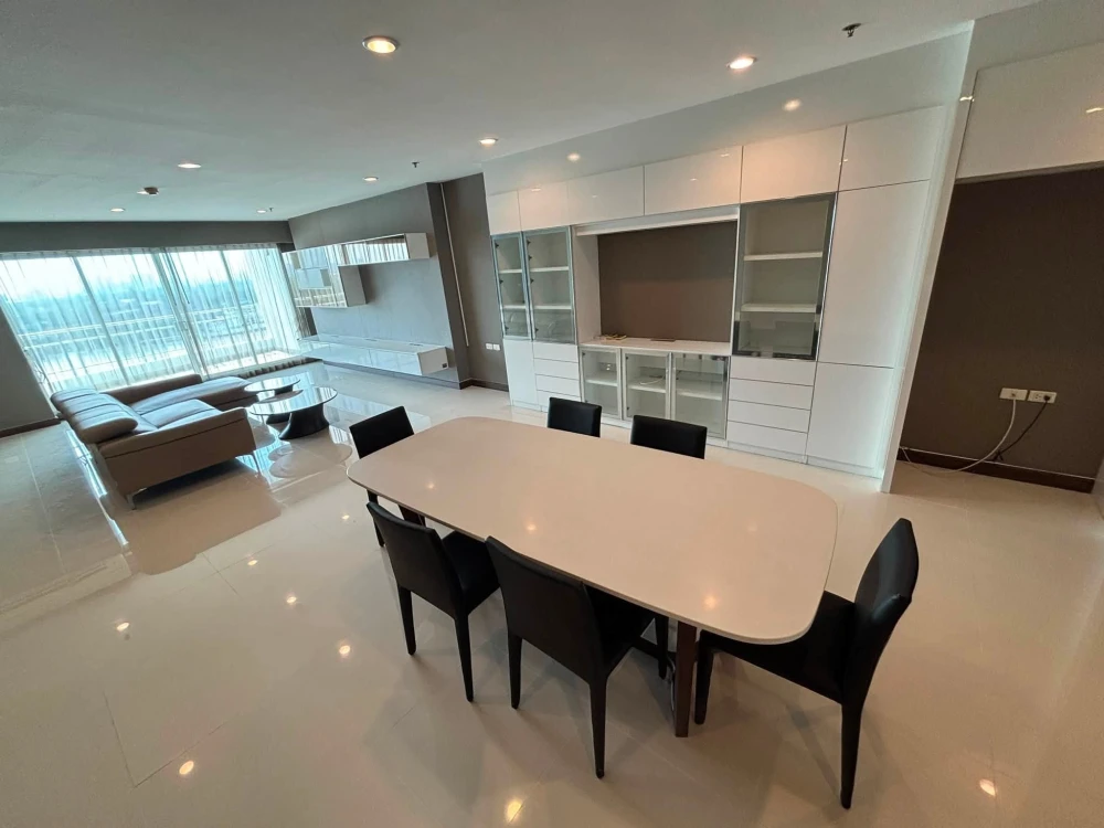 ให้เช่า Supalai Prima Riva 3 ห้องนอน พื้นที่ใช้สอยเยอะ วิวสวย ไม่บล็อค พลาดแล้วจะเสียใจ