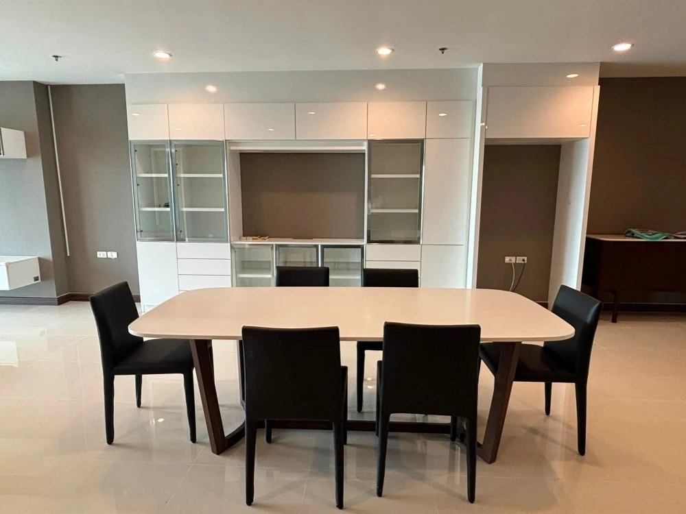 ให้เช่า Supalai Prima Riva 3 ห้องนอน พื้นที่ใช้สอยเยอะ วิวสวย ไม่บล็อค พลาดแล้วจะเสียใจ
