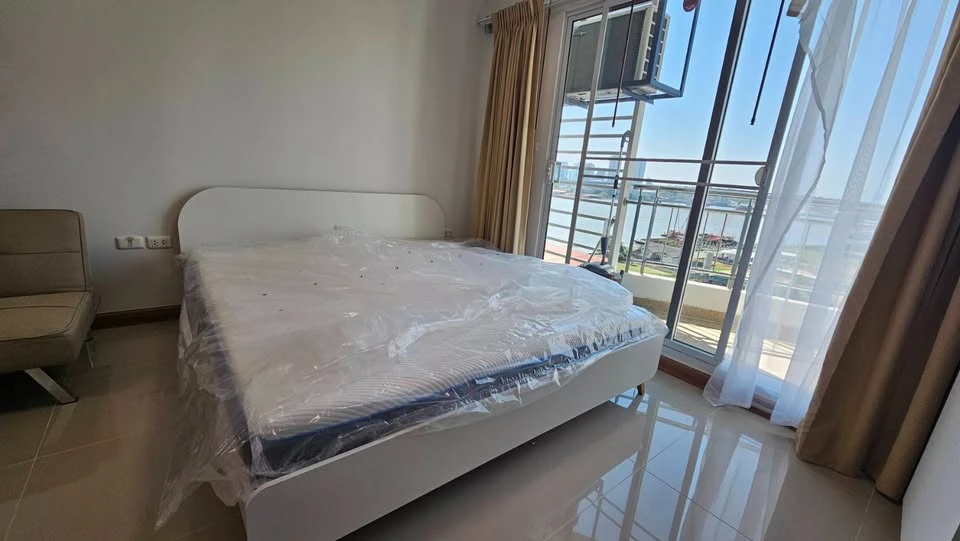 ให้เช่า Supalai River Resort ห้อง Studio วิวแม่น้ำ ชั้น 11 ระเบียงกว้าง สามารถนั่งเล่นได้ ไม่ควรพลาด