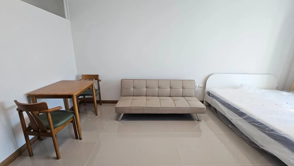 ให้เช่า Supalai River Resort ห้อง Studio วิวแม่น้ำ ชั้น 11 ระเบียงกว้าง สามารถนั่งเล่นได้ ไม่ควรพลาด