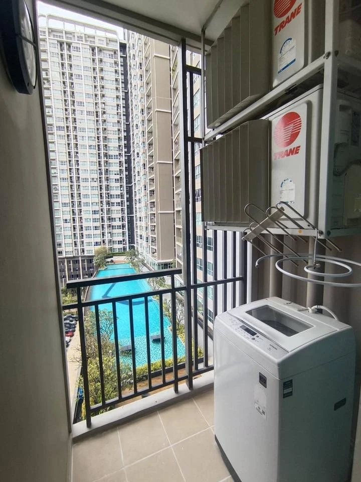 ให้เช่า Supalai Veranda Rama 9 ตึก A ชั้น 10 ห้องติดกับวิวสระว่ายน้ำ ห้องพร้อมเข้าอยู่ หิ้วกระเป๋าเข้าอยู่ได้เลย