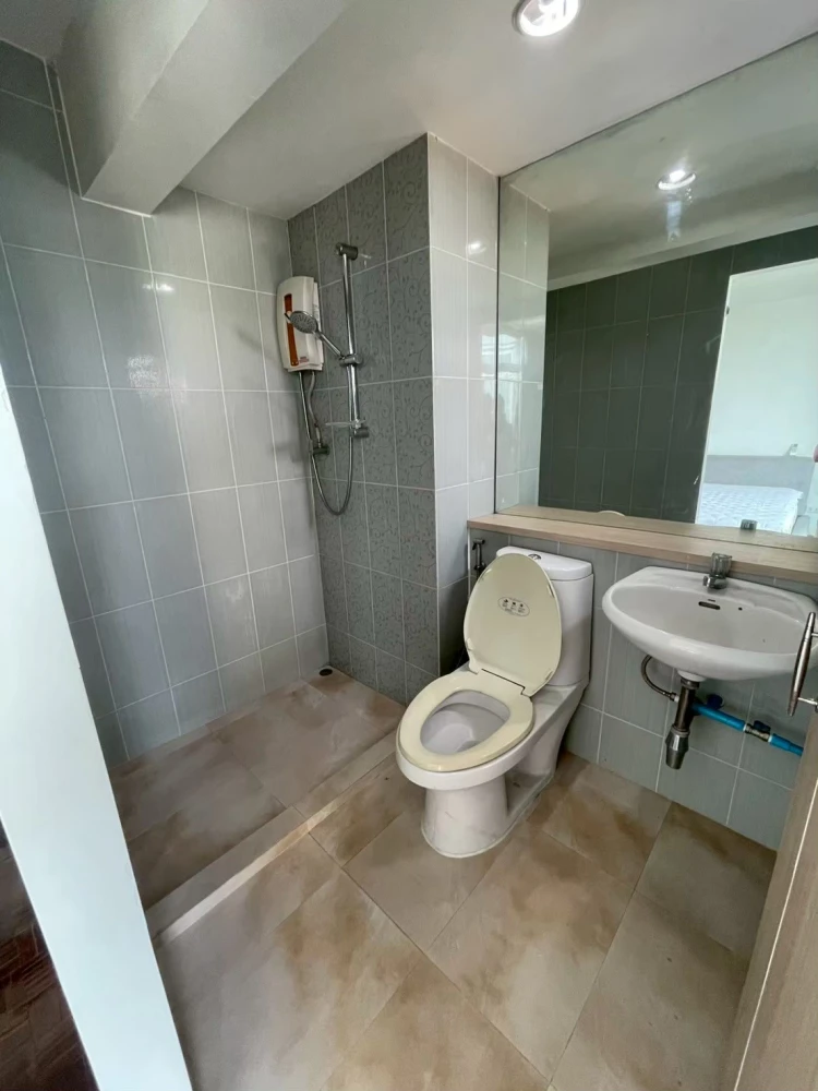 ให้เช่า Superior Condominium 3 ห้องนอน ชั้น 21 ห้องแต่งครบ จองเลย ห้ามพลาด