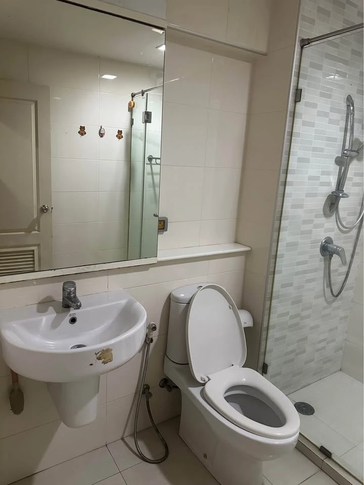 ให้เช่า Supreme Condo Ratchawithi 3 ห้องน่าอยู่ ทำเลดี เฟอร์นิเจอร์และสิ่งอำนวยความสะดวกครบครัน ห้ามพลาด