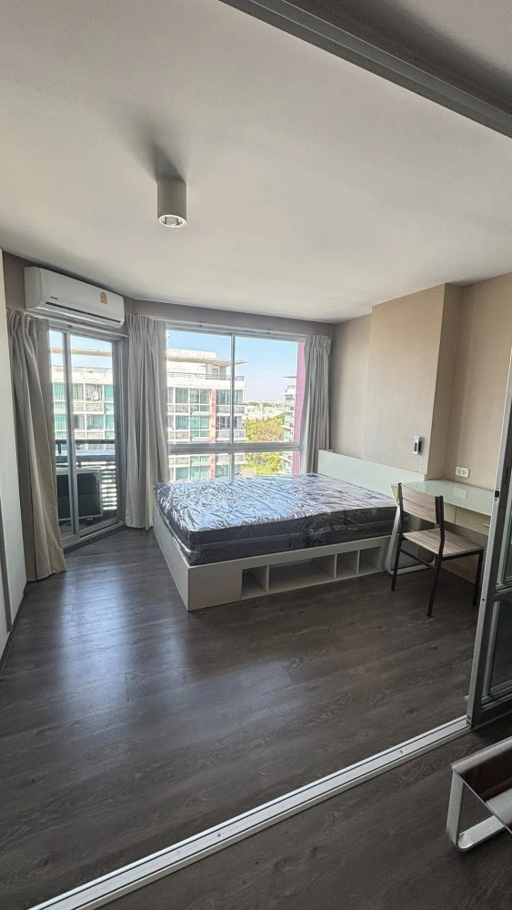 ให้เช่า Swift Condo วิวสระว่ายน้ำ แปลนห้องลงตัว ห้องนอนแยกเป็นสัดส่วน Pet-friendly! รองรับสัตว์เลี้ยงตัวเล็ก จองเลย