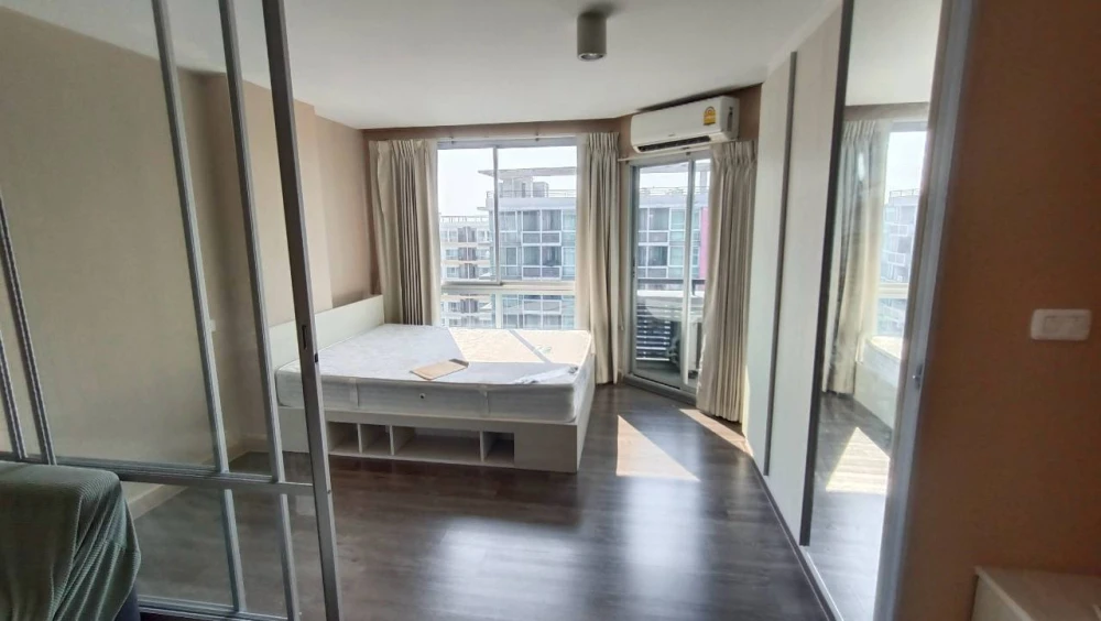 ให้เช่า Swift Condo ห้องชั้น 8 มาพร้อมเครื่องใช้ไฟฟ้าครบครัน วิวสระว่ายน้ำ ดีแบบนี้ห้ามพลาด