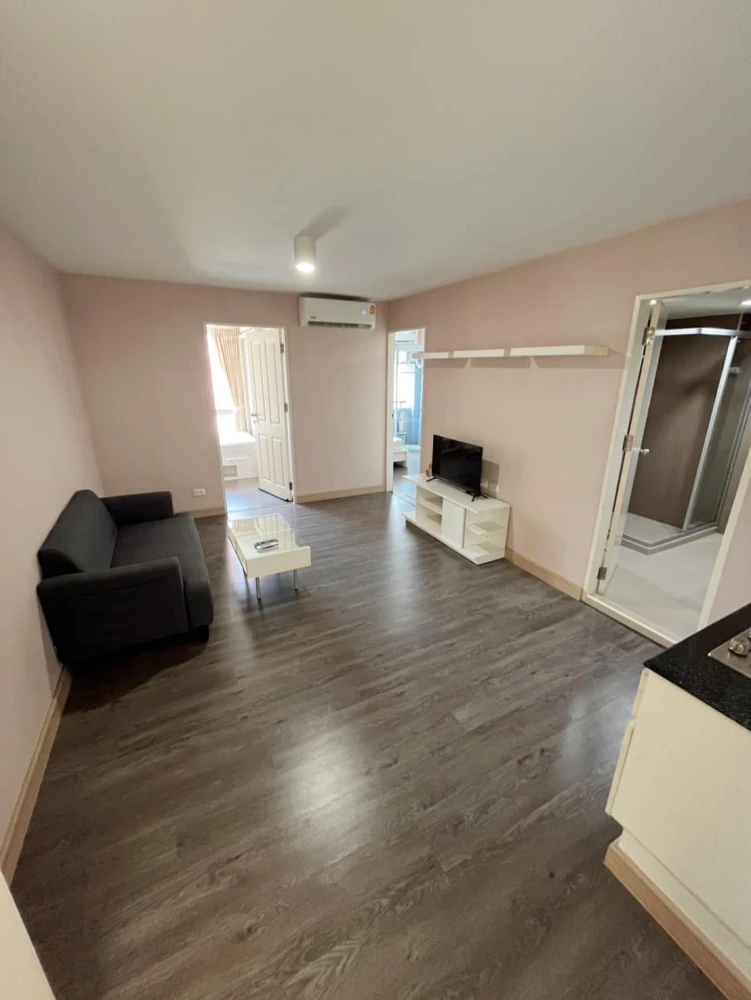 ให้เช่า Swift Condo ห้องมุมคนไม่พลุกพล่าน พื้นที่ใช้สอยเยอะ สิ่งอำนวยความสะดวกครบครัน จองเลย