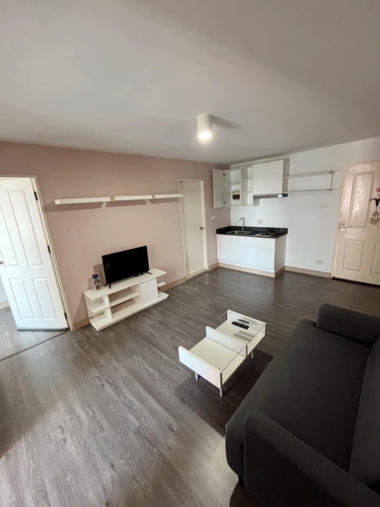 ให้เช่า Swift Condo ห้องมุมคนไม่พลุกพล่าน พื้นที่ใช้สอยเยอะ สิ่งอำนวยความสะดวกครบครัน จองเลย