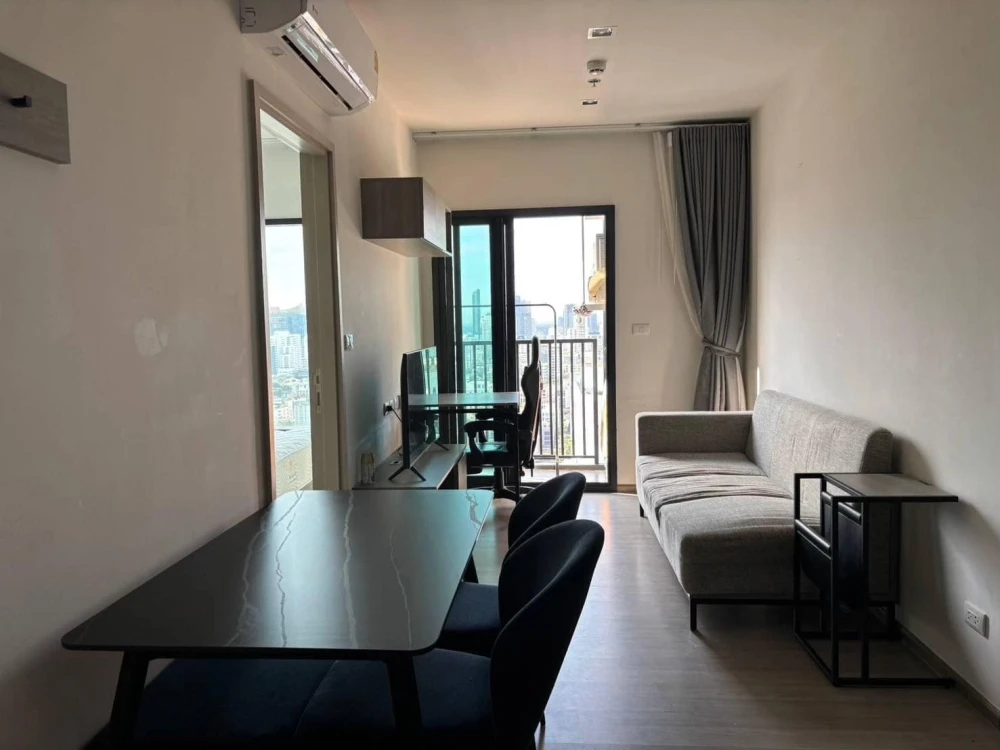 ให้เช่า T𝗵𝗲 𝗯𝗮𝘀𝗲 เพชรบุรี - ทองหล่อ ห้องชั้น 25 บรรยากาศดี ตำแหน่งห้องดี ไม่ติดบันไดหนีไฟ ไม่ติดห้องขยะ ไม่ใช่ทางสามแพร่ง รีบจองเลย