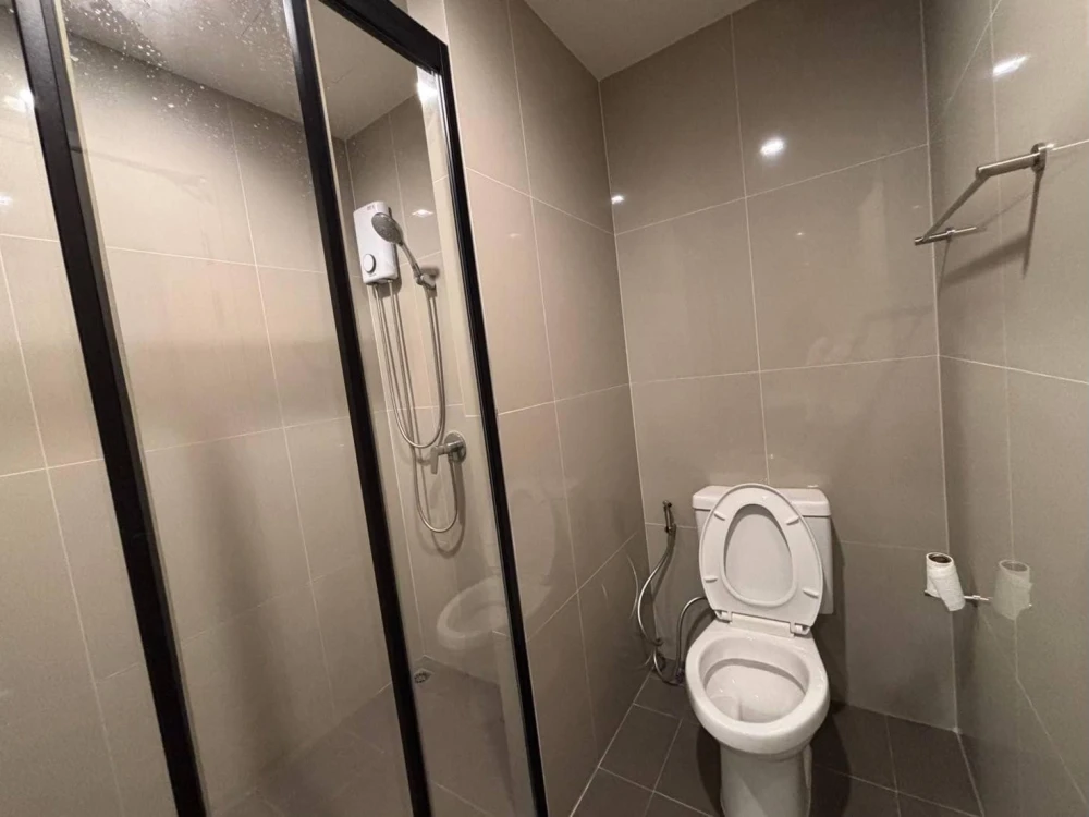 ให้เช่า T𝗵𝗲 𝗯𝗮𝘀𝗲 เพชรบุรี - ทองหล่อ ห้องชั้น 25 บรรยากาศดี ตำแหน่งห้องดี ไม่ติดบันไดหนีไฟ ไม่ติดห้องขยะ ไม่ใช่ทางสามแพร่ง รีบจองเลย