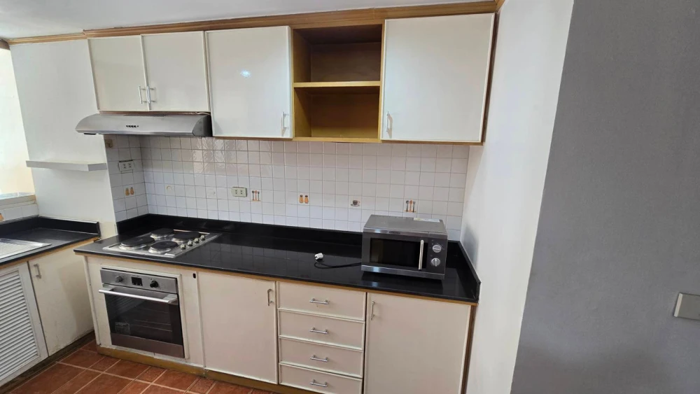 ให้เช่า Tai Ping Towers ชั้น 16 ห้องน่าอยู่ มาพร้อมการตกแต่งที่ครบครัน สนใจจองเลย