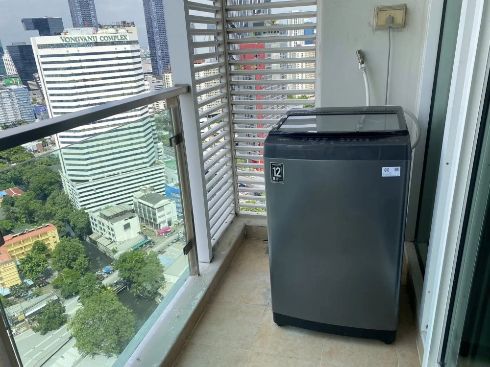 ให้เช่า TC Green ห้องชั้นสูง พร้อมเข้าอยู่ กว้างขวางอยู่สบาย หิ้วกระเป๋าใบเดียวเข้าอยู่ได้เลย