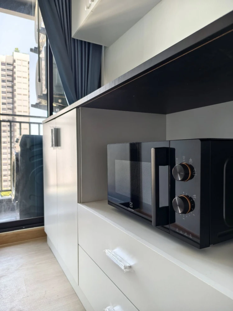 ให้เช่า Terra residence ชั้น 18 ห้องกั้น มาพร้อมการตกแต่งที่ครบครัน จองเลย อย่ารอช้า