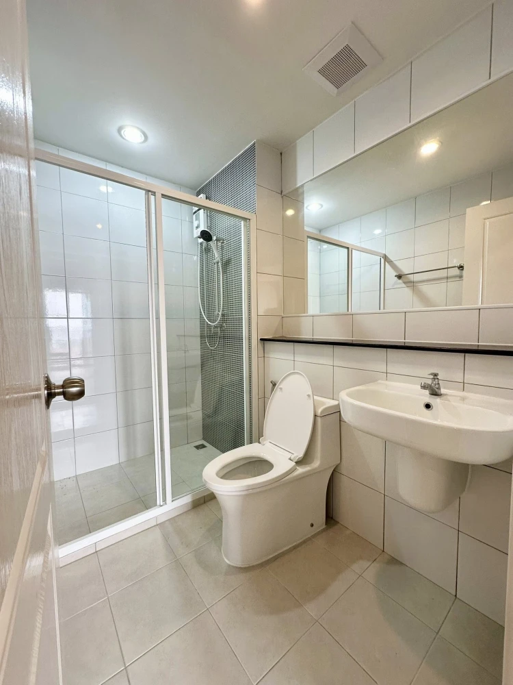 ให้เช่า Terra residence ชั้น 20 ห้องสวย แต่งครบ สนใจรีบจองเลย ด่วนๆ