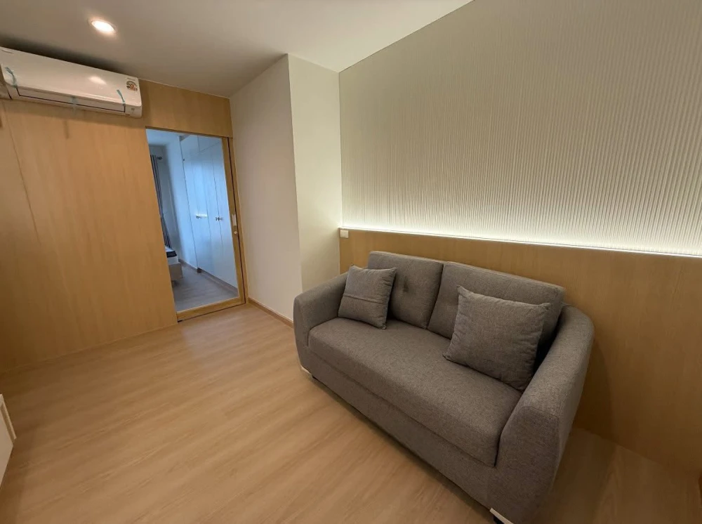 ให้เช่า Terra residence ห้องชั้น 18 พื้นที่ใช้สอยเยอะ บิวท์อินเฟอร์นิเจอร์อย่างดี เครื่องใช้ไฟฟ้าครบครัน จองเลย