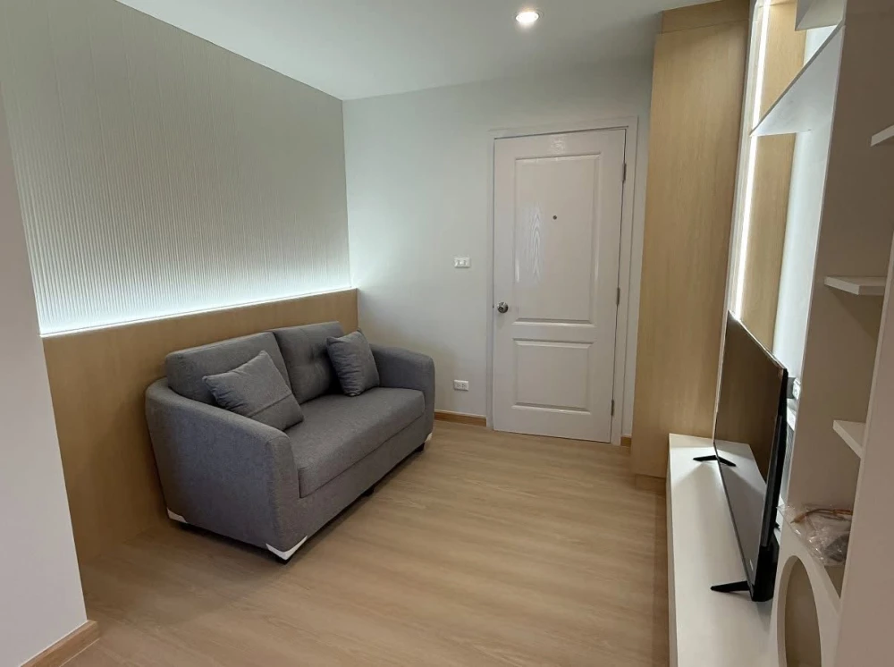 ให้เช่า Terra residence ห้องชั้น 18 พื้นที่ใช้สอยเยอะ บิวท์อินเฟอร์นิเจอร์อย่างดี เครื่องใช้ไฟฟ้าครบครัน จองเลย