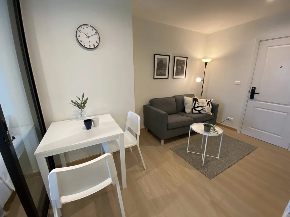 ให้เช่า Terra residence ห้องมุมให้ความเป็นส่วนตัว ตกแต่งคุมโทน มาพร้อมสิ่งอำนวยความสะดวกครบครัน ห้ามพลาด