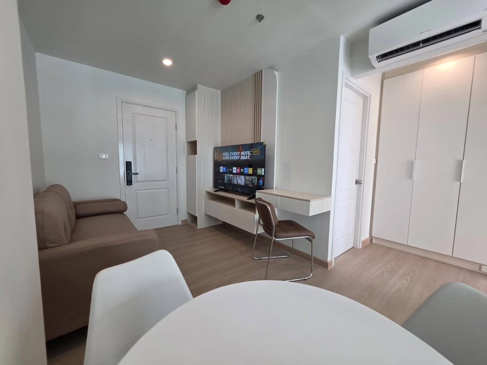 ให้เช่า TERRA RESIDENCE 1 ห้องนอน 1 ห้องน้ำ เฟอร์นิเจอร์และสิ่งอำนวยความสะดวกครบครัน หิ้วกระเป๋าเข้าอยู่ได้เลยจ้า