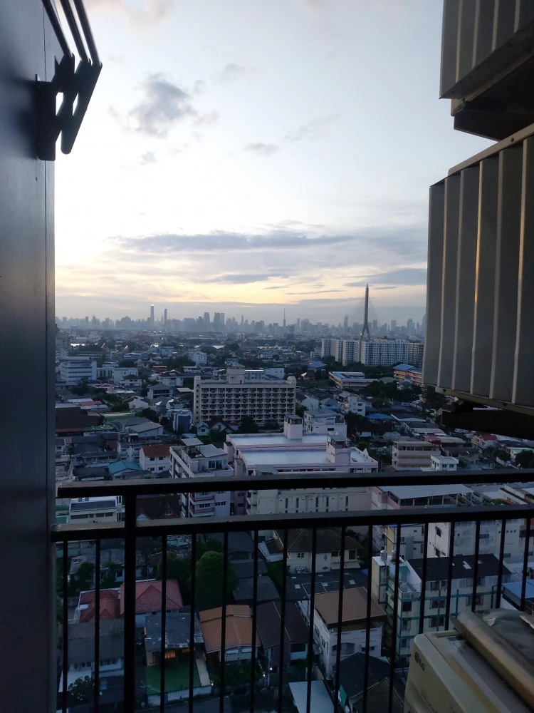 ให้เช่า  Thana Astoria ห้องชั้นสูงน่าอยู่ ลากกระเป๋าเข้าอยู่ได้เลย รีบจองเลยก่อนพลาด ด่วนๆๆ