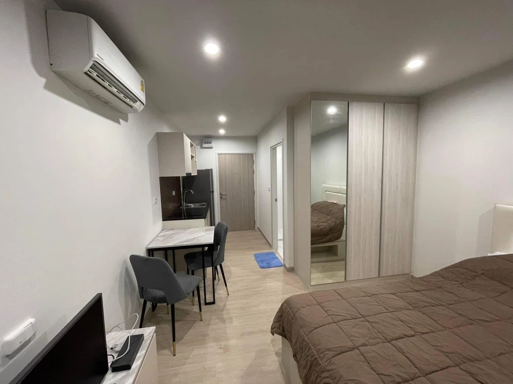 ให้เช่า Thana Astra Sathorn Chan  ห้องพร้อมอยู่ เฟอร์รพ้อม หิ้วกระเป๋ามาได้เลย จองเลย