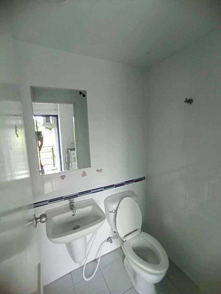 ให้เช่า THE AVENUE SPRING @ ABAC Bangna ชั้น 2 ตึก C ขนาด 23 ตรม. เดินทางสะดวก ไม่ต้องเข้าซอยลึก จองเลย