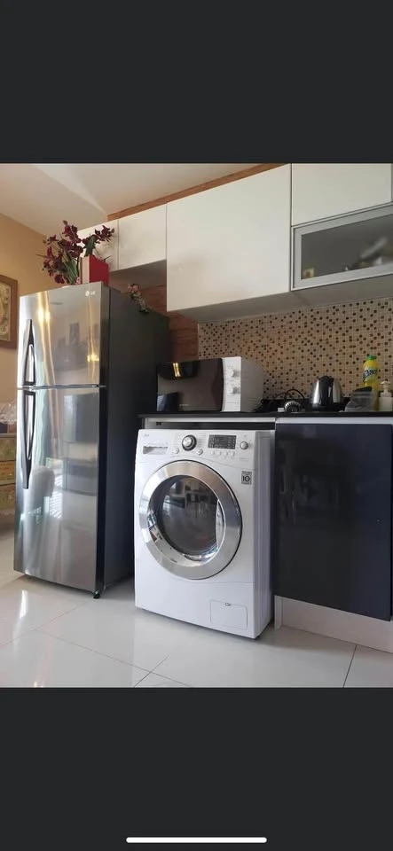 ให้เช่า The axis pattaya ห้องชั้นสูง เฟอร์พร้อม หิ้วกระเป๋ามาได้เลย