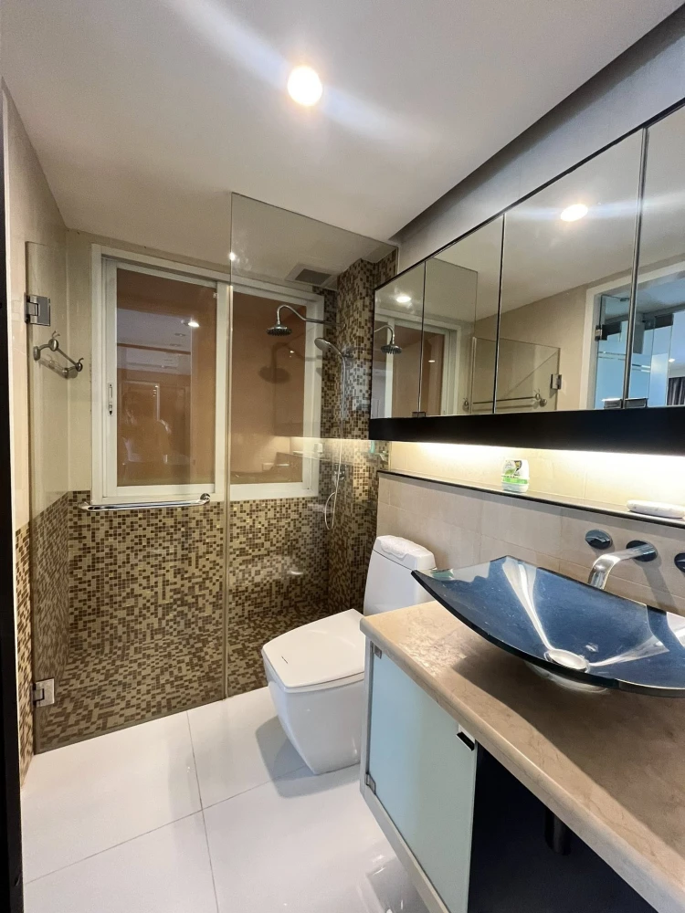 ให้เช่า the bangkok นราธิวาส ราชนครินทร์ ห้องสวยโปร่งอยู่สบาย บิ้วอินครบ ชั้น 8 วิวสวย วิวสวนมีสระว่ายน้ำ รีบจองเลย