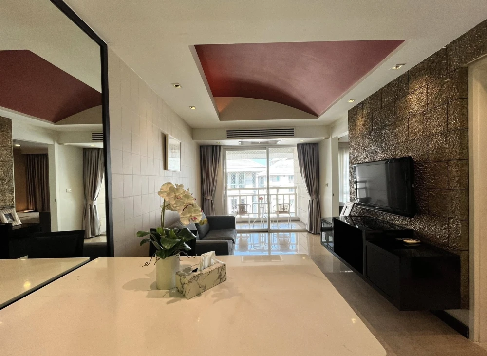 ให้เช่า the bangkok นราธิวาส ราชนครินทร์ ห้องสวยโปร่งอยู่สบาย บิ้วอินครบ ชั้น 8 วิวสวย วิวสวนมีสระว่ายน้ำ รีบจองเลย