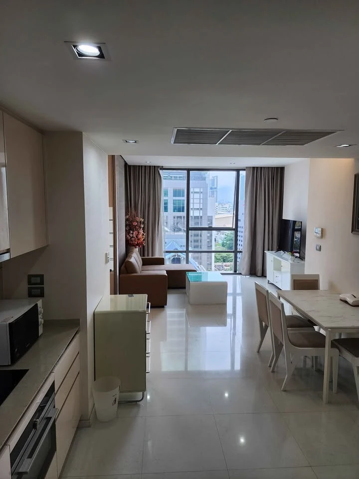 ให้เช่า The Bangkok Sathorn ห้องน่าอยู่ พื้นที่ใช้สอยเยอะ ทำเลดี เดินทางสะดวก จองเลย