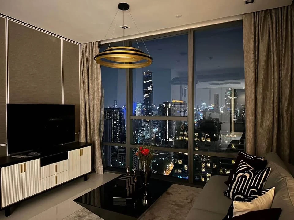 ให้เช่า The Bangkok Sathorn ห้องอยู่สูงมากเวอร์ ตกแต่ง แบบ Luxury ทุกอย่างลงตัว เป็น Private Lift รีบจองให้ไว