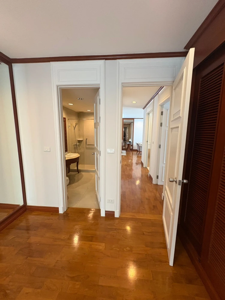 ให้เช่า The Bangkok Sukhumvit 43 ชั้น 4 ห้องสวย แต่งครบ น่าอยู่ จองเลย ห้ามพลาด
