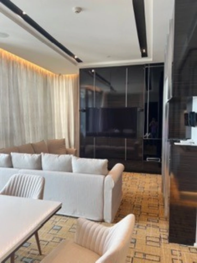 ให้เช่า The Bangkok Thonglor 2 ห้องนอน แต่งครบ น่าอยู่ จองเลย ด่วนๆจ้า