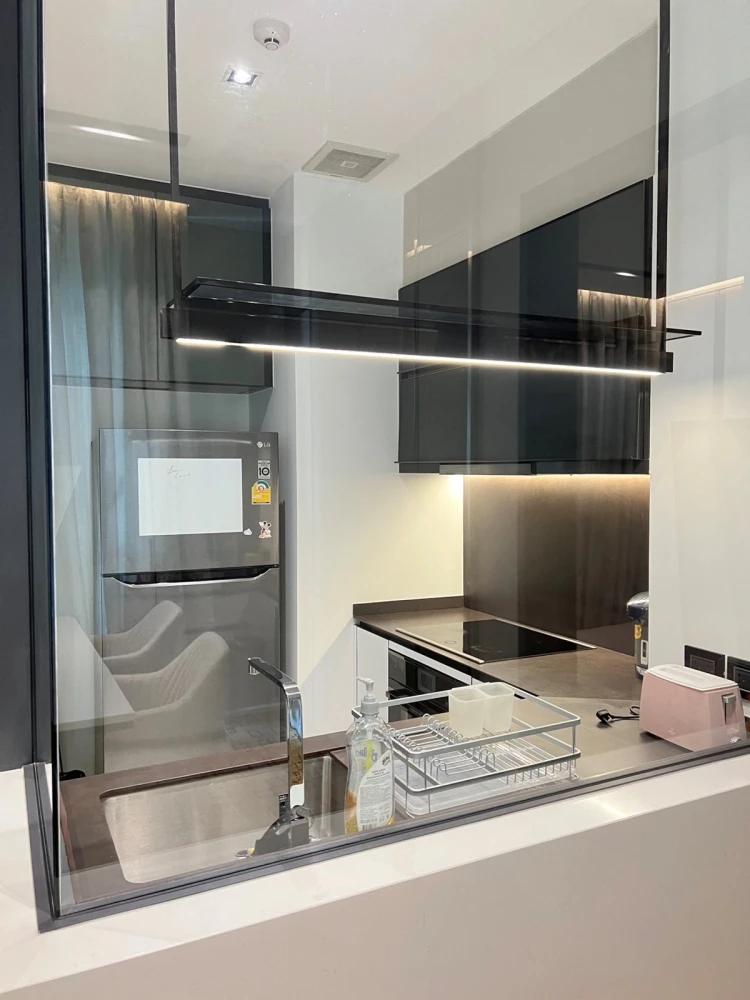 ให้เช่า The Bangkok Thonglor 2 ห้องนอน แต่งครบ น่าอยู่ จองเลย ด่วนๆจ้า