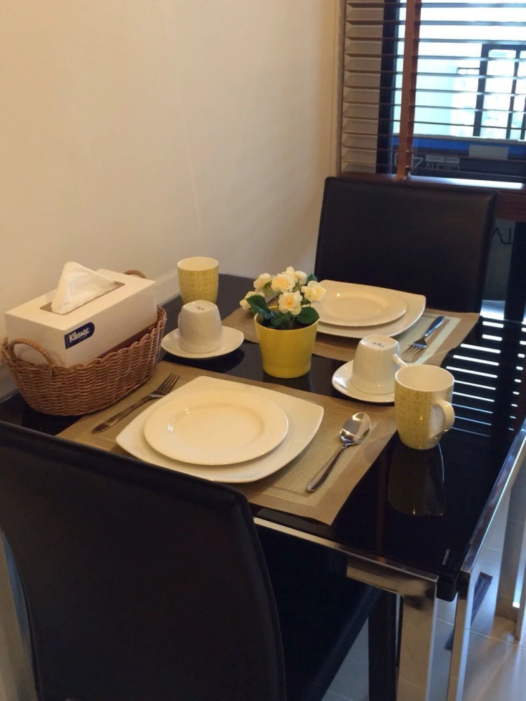 ให้เช่า The Base Park West ชั้นสูงมากๆ วิวแม่น้ำสุดอลังการ ตรงข้ามฮาบิโตะ มอลล์ ตกแต่งครบ พร้อมเข้าอยู่