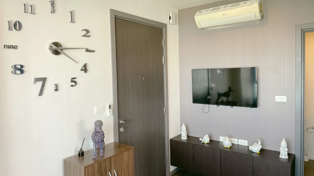 ให้เช่า The Base Park West ห้องน่าอยู่ ทำเลดี เฟอร์ครบครัน เดินทางสะดวก รีบจองเลย