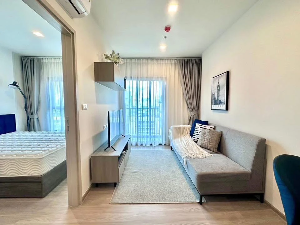 ให้เช่า The Base Phetchaburi-Thonglor วิวสระน้ำ และเมือง ฟรีเฟอร์นิเจอร์ครบและเครื่องใช้ไฟฟ้า สนใจจองเลย