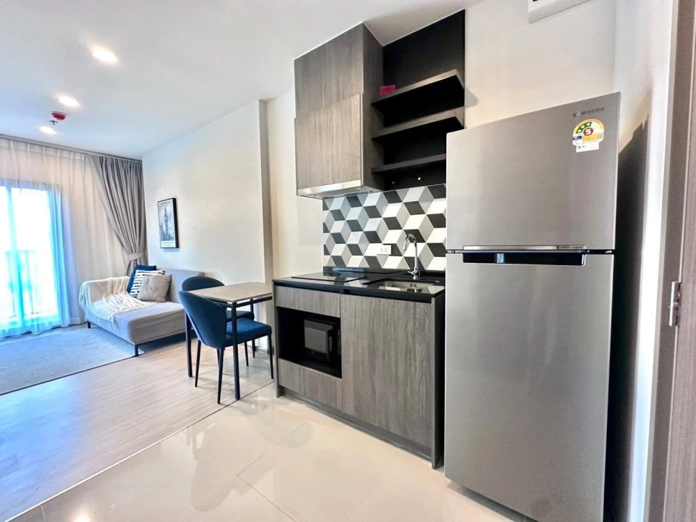 ให้เช่า The Base Phetchaburi-Thonglor วิวสระน้ำ และเมือง ฟรีเฟอร์นิเจอร์ครบและเครื่องใช้ไฟฟ้า สนใจจองเลย