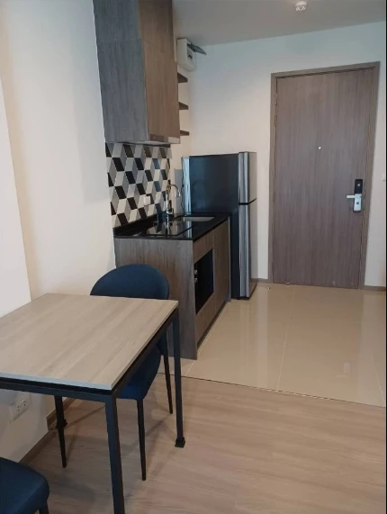 ให้เช่า The Base Phetchaburi Thonglor ห้องพร้อมอยู่ สิ่งอำนวยความสะดวกครบ ราคาดี มาจองเลย