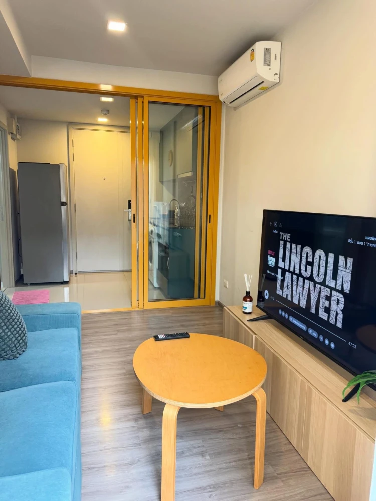 ให้เช่า the base sukhumvit 50 คนไม่เยอะไม่พลุกพล่าน ไม่ต้องแย่งกันใช้ลิฟ แบกกระเป๋าแล้วเข้าอยู่ได้เลยงับ