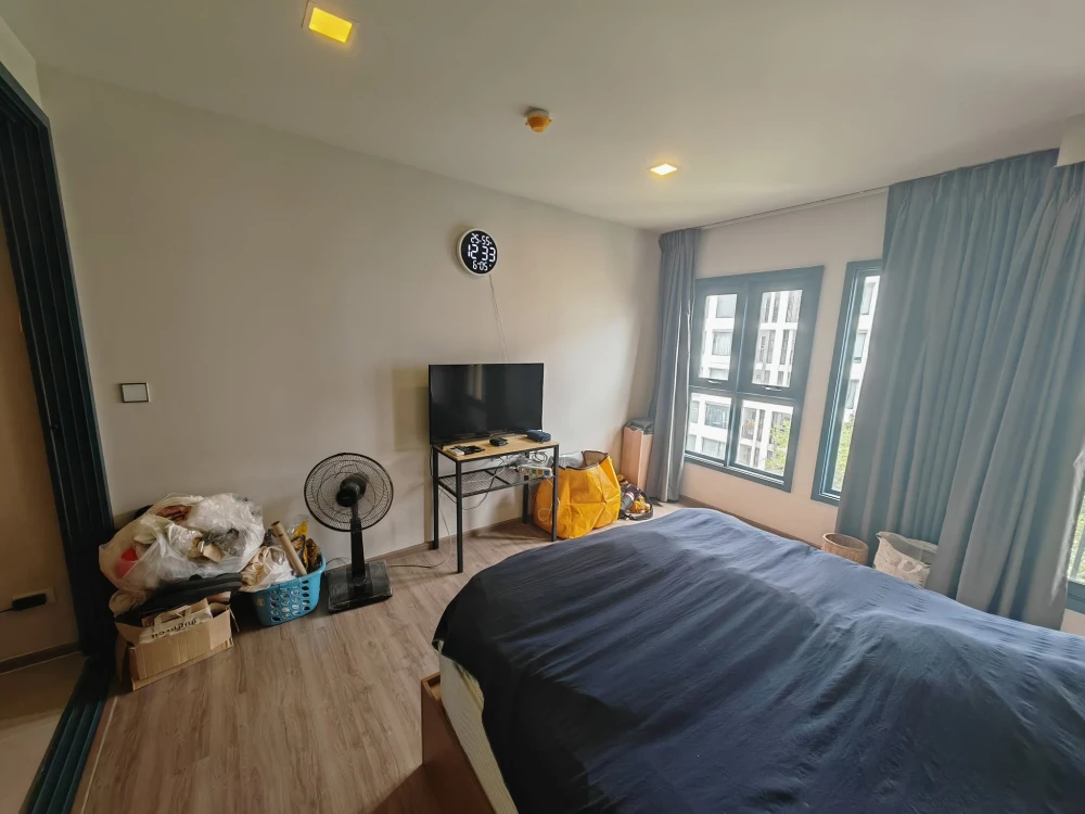 ให้เช่า The Base Sukhumvit 50 ห้องชั้น 6 มาพร้อมเฟอร์นิเจอร์และเครื่องใช้ไฟฟ้าครบครัน รีบจองเลยจ้า