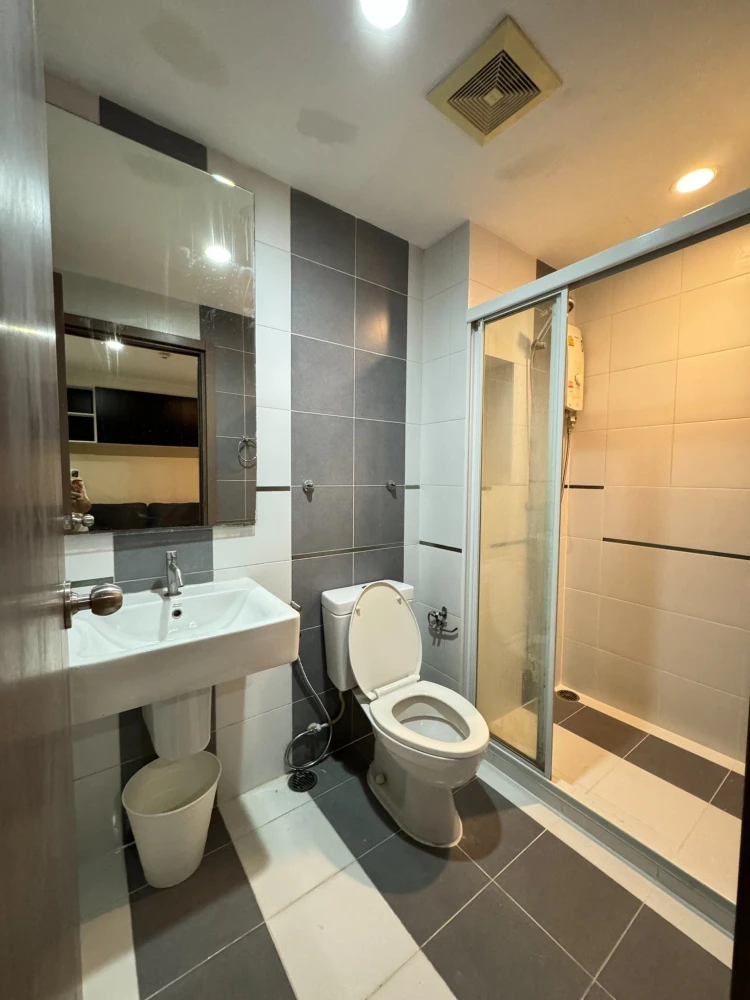 ให้เช่า The Base Sukhumvit 77 ชั้น 6 ห้องแต่งครบ น่าอยู่ สนใจรีบจองเลย ด่วนๆ