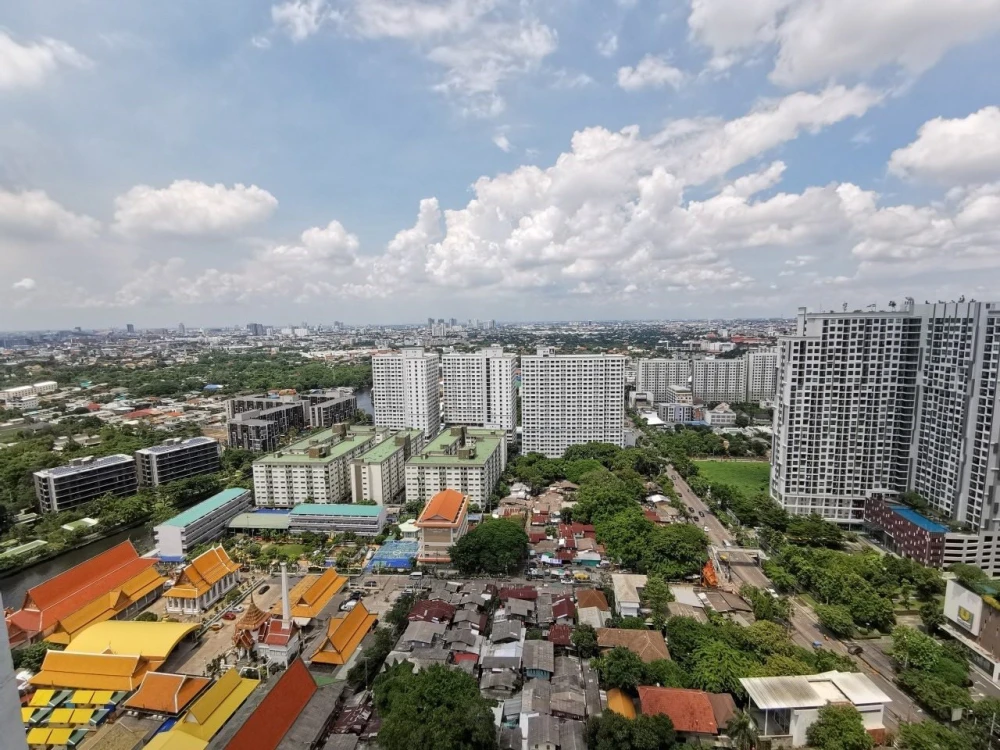 ให้เช่า The Base Sukhumvit 77 1 ห้องนอน 1 ห้องน้ำ เฟอร์ครบครัน ทำเลดี มองเห็นวิวสวยจากชั้นสูง จองเลยตอนนี้