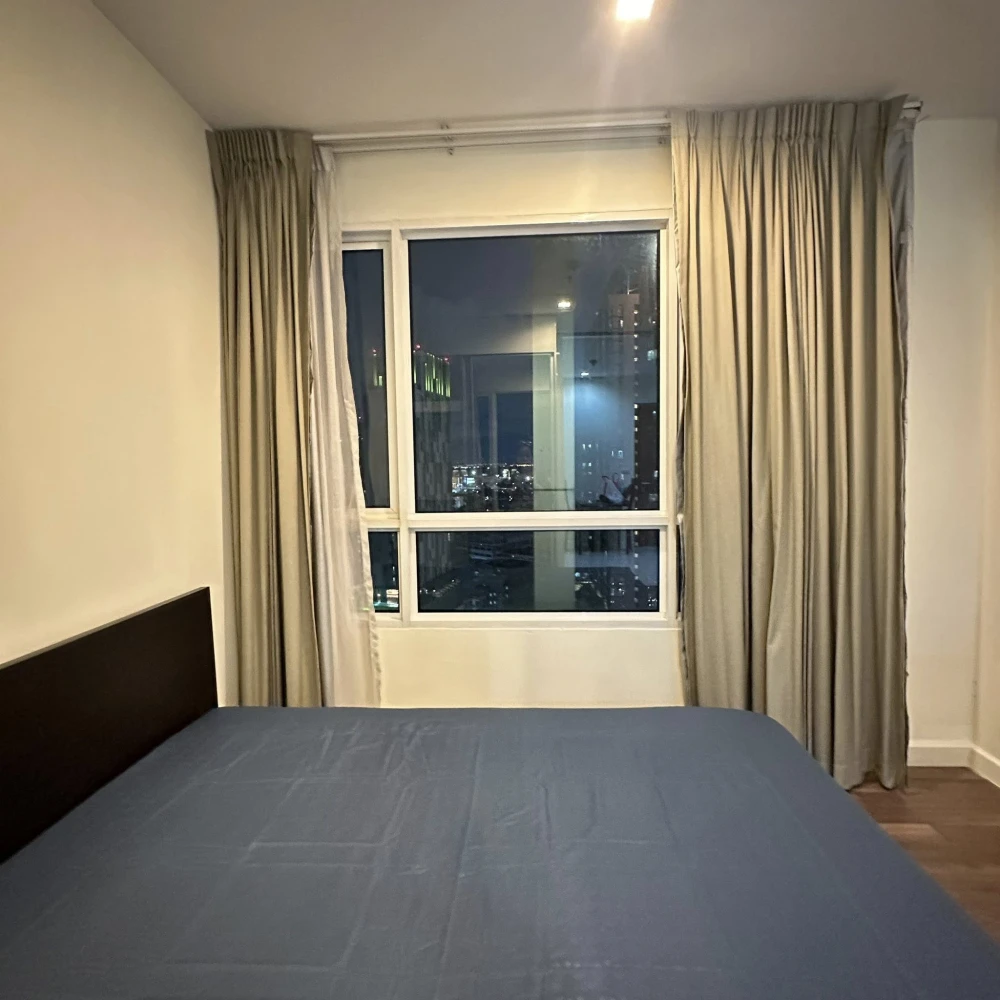ให้เช่า The Bloom Sukhumvit 71 ชั้น 18 ห้องน่าอยู่ มาพร้อมการตกแต่งที่ครบครัน สนใจจองเลย