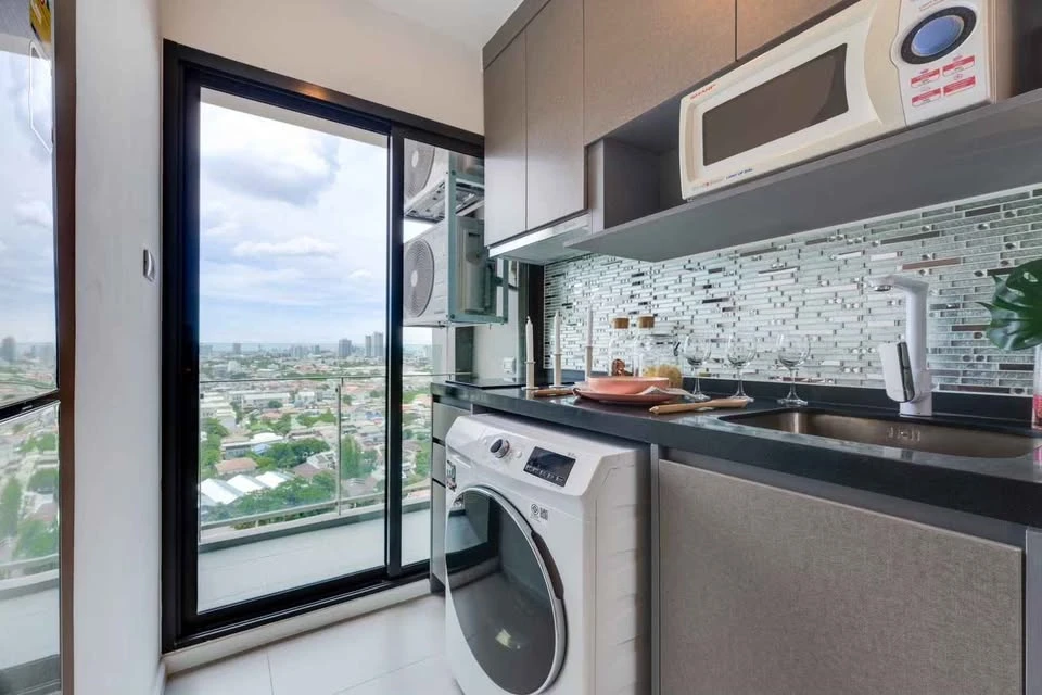 ให้เช่า  The CLEV Riverline Chaophraya - Wongsawang ห้องชั้นสูง พร้อมอยู่ เฟอร์พร้อม รีบจองเลยก่อนพลาด++