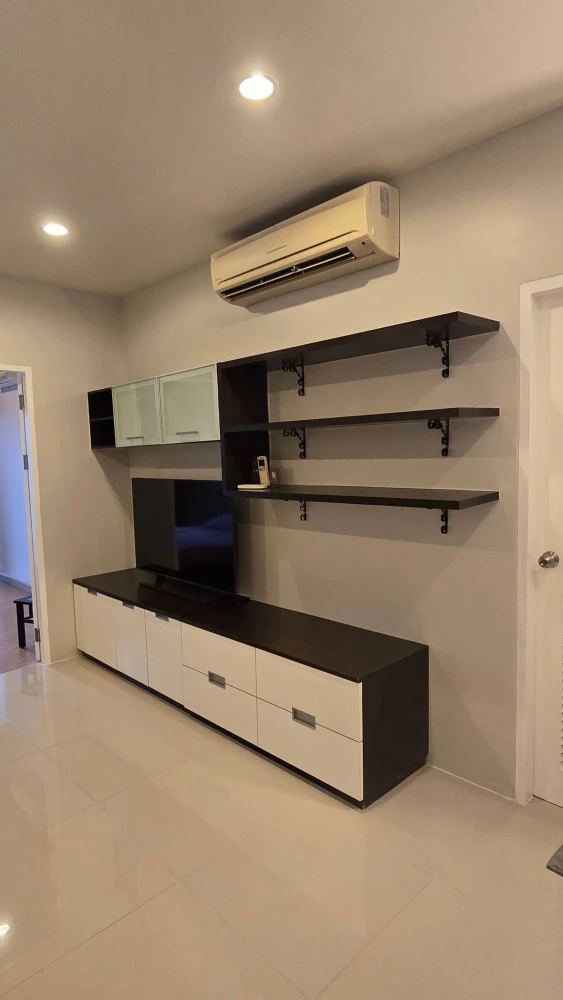 ให้เช่า!! คอนโด เดอะ คอมพลีท ราชปรารภ ชั้น 14 ห้องสวยมาก เฟอร์นิเจอร์ครบ หิ้วกระเป๋าเข้าอยู่ได้เลย ห้ามพลาด!!