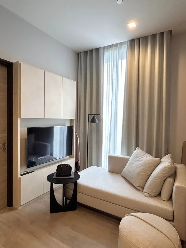 ให้เช่า The Crest Park Residences ห้องพร้อมเข้าอยู่ เฟอร์พร้อม บิ้วอินภายในอย่างดี รีบจองเลย+++