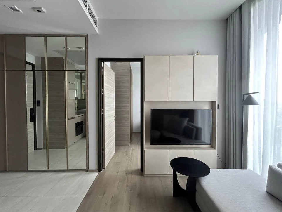 ให้เช่า The Crest Park Residences ห้องพร้อมเข้าอยู่ เฟอร์พร้อม บิ้วอินภายในอย่างดี รีบจองเลย+++