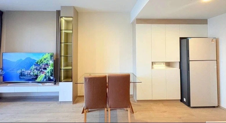 ให้เช่า The Crown Residences ชั้น 23 วิวพาโนรามา มุมสวย แต่งครบ จองเลย