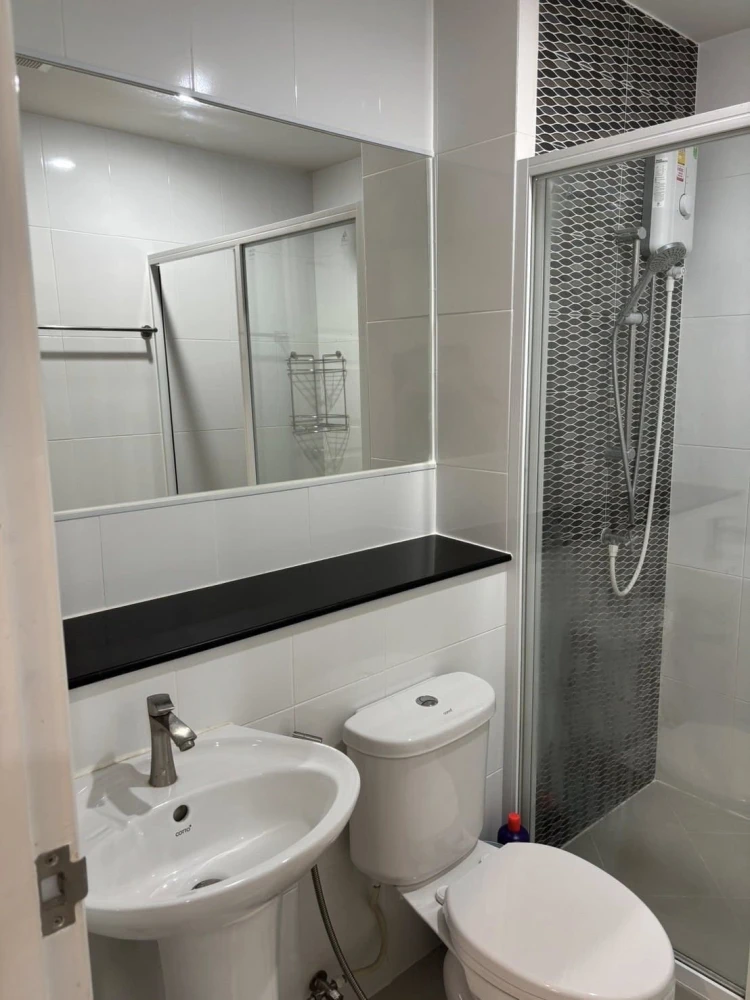 ให้เช่า The Crystal Bliss @ Rattanathibet 1 ห้องนอน 1 ห้องน้ำ เฟอร์นิเจอร์ครบครัน รีบจองเลยตอนนี้