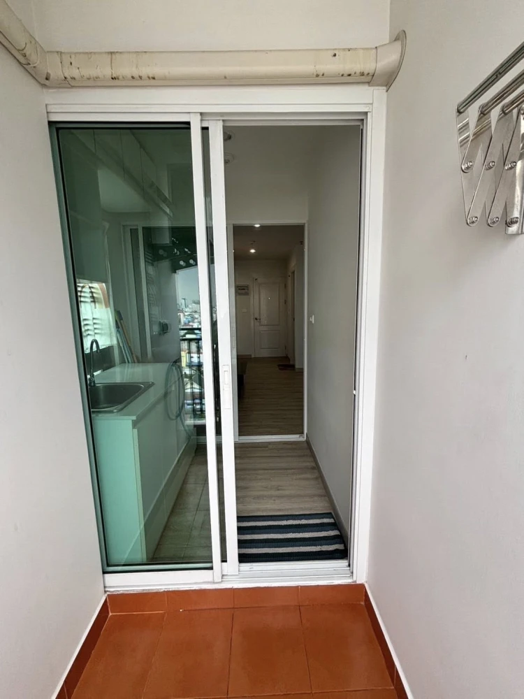 ให้เช่า The Crystal Bliss @ Rattanathibet 1 ห้องนอน 1 ห้องน้ำ เฟอร์นิเจอร์ครบครัน รีบจองเลยตอนนี้